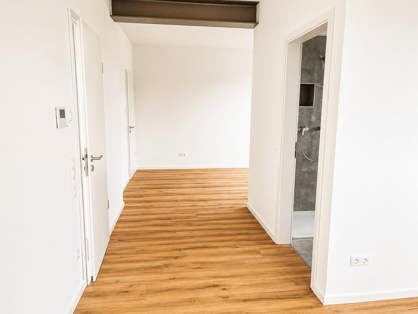 Pronájem kanceláře 42 m², Philippsburg, Bádensko-Württembersko Pronájem kanceláře 42 m², Philippsburg, Bádensko-Württembersko
