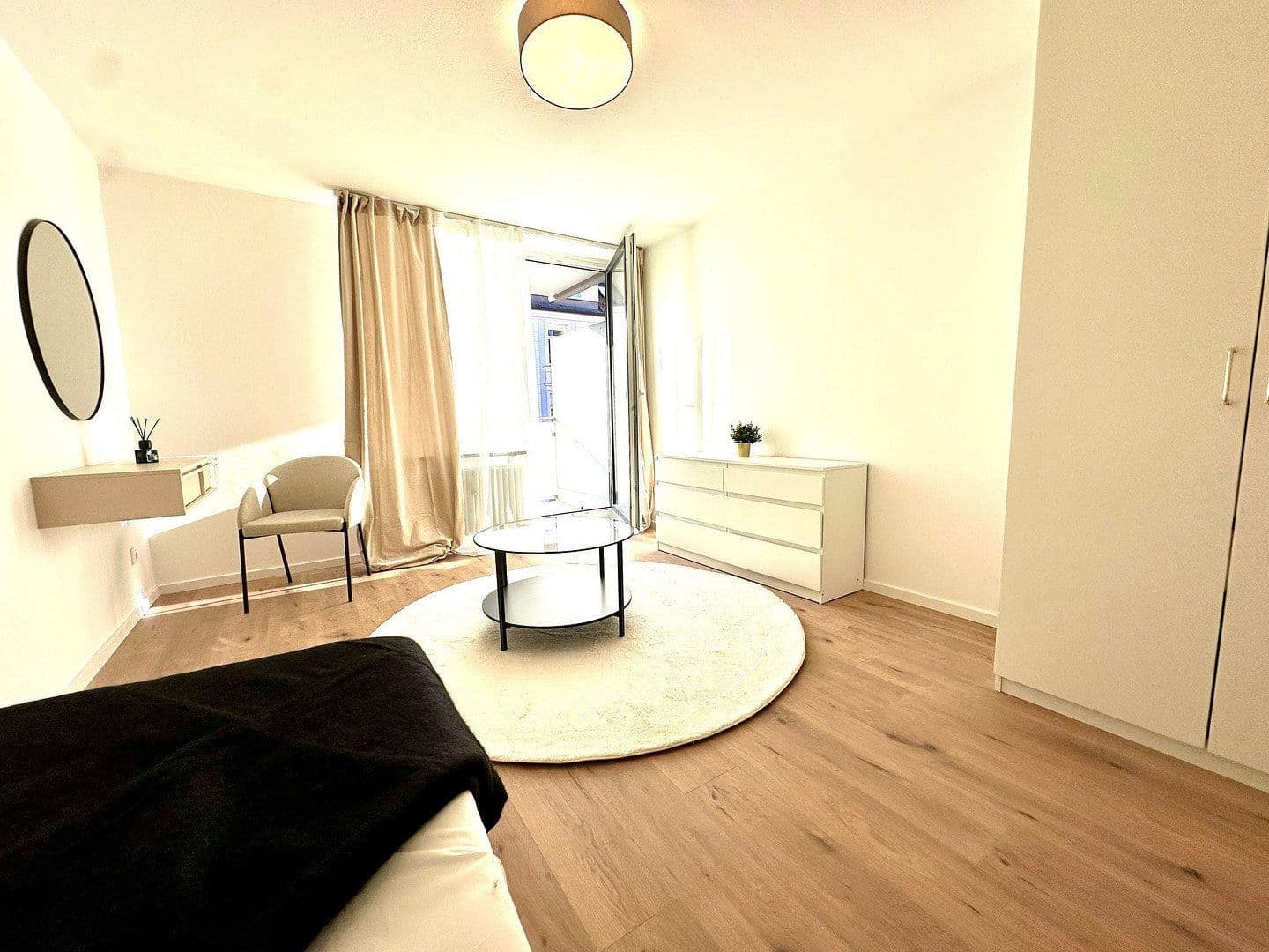 Pronájem bytu 50 m², Senftlstraße 1a, München, Bavorsko Pronájem bytu 50 m², Senftlstraße 1a, München, Bavorsko