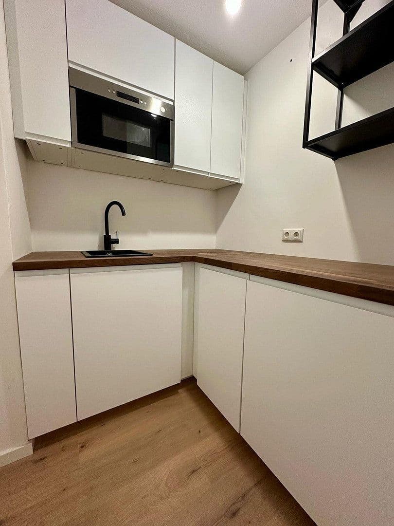 Pronájem bytu 50 m², Senftlstraße 1a, München, Bavorsko Pronájem bytu 50 m², Senftlstraße 1a, München, Bavorsko