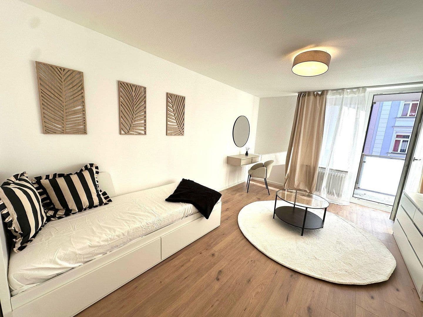 Pronájem bytu 50 m², Senftlstraße 1a, München, Bavorsko Pronájem bytu 50 m², Senftlstraße 1a, München, Bavorsko