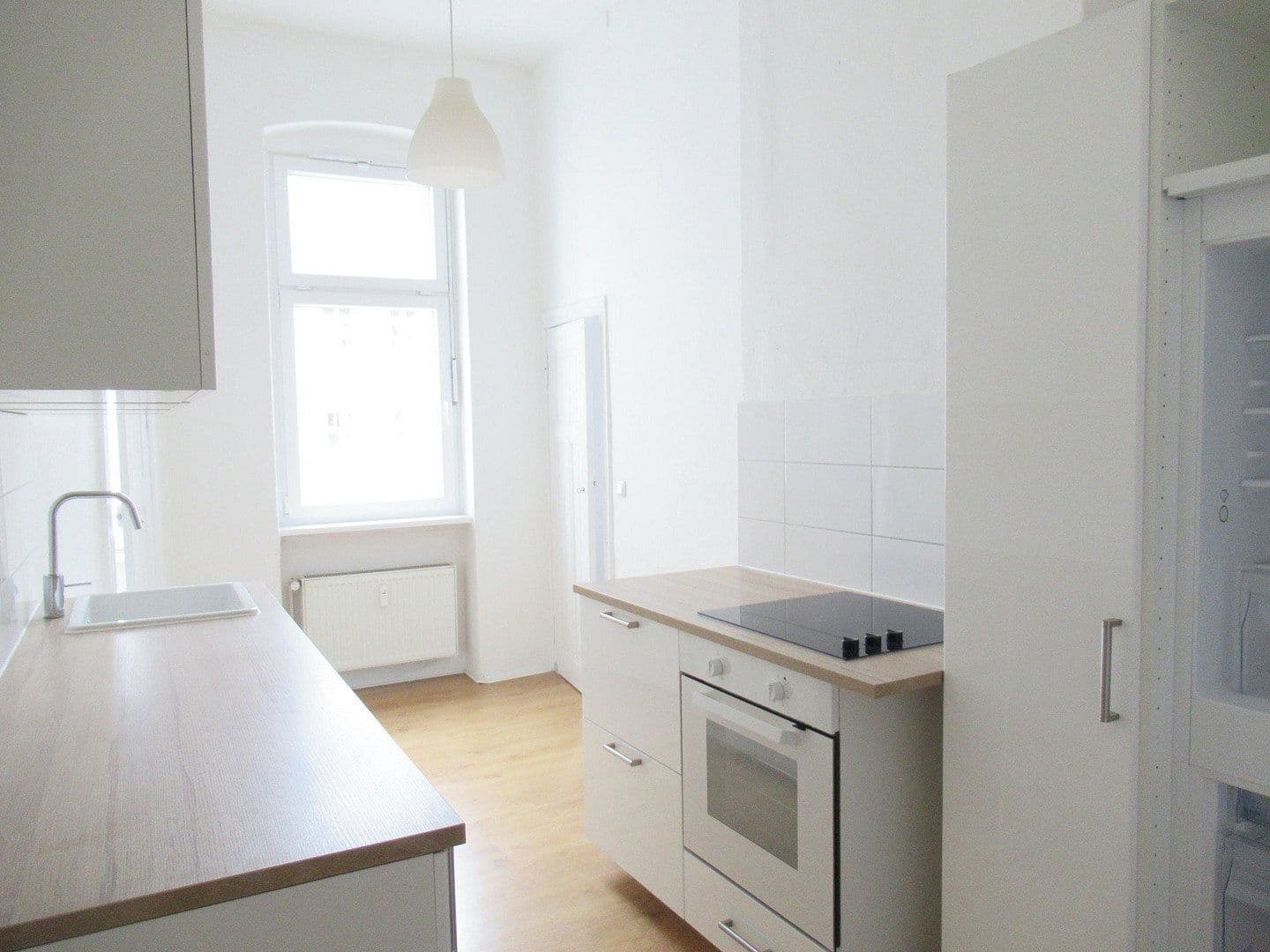 Pronájem bytu 3+1 93 m², Berlin, Berlín Pronájem bytu 3+1 93 m², Berlin, Berlín