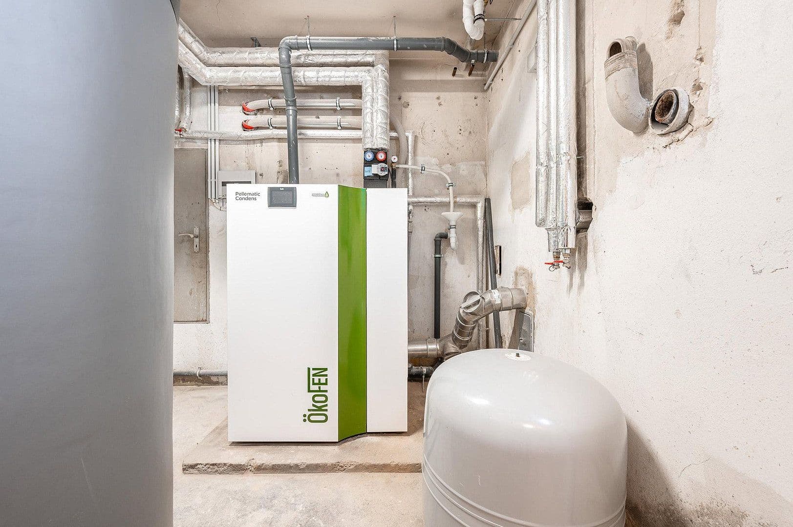 Prodej bytu 2+1 65 m², Leydenallee 37, Berlin, Berlín Prodej bytu 2+1 65 m², Leydenallee 37, Berlin, Berlín