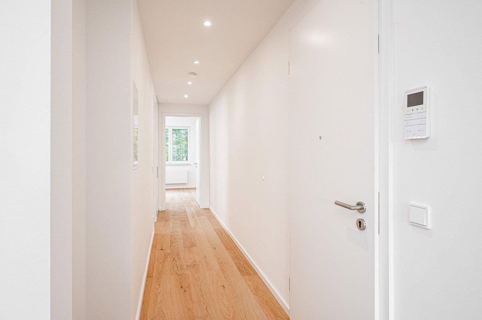 Prodej bytu 2+1 65 m², Leydenallee 37, Berlin, Berlín Prodej bytu 2+1 65 m², Leydenallee 37, Berlin, Berlín