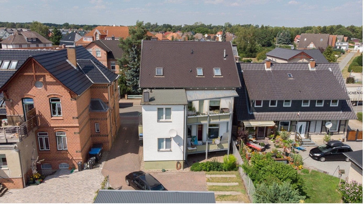 Prodej bytu 3+1 66 m², Ludwigsluster Straße 24, Neustadt-Glewe, Mecklenburg-Vorpommern Prodej bytu 3+1 66 m², Ludwigsluster Straße 24, Neustadt-Glewe, Mecklenburg-Vorpommern