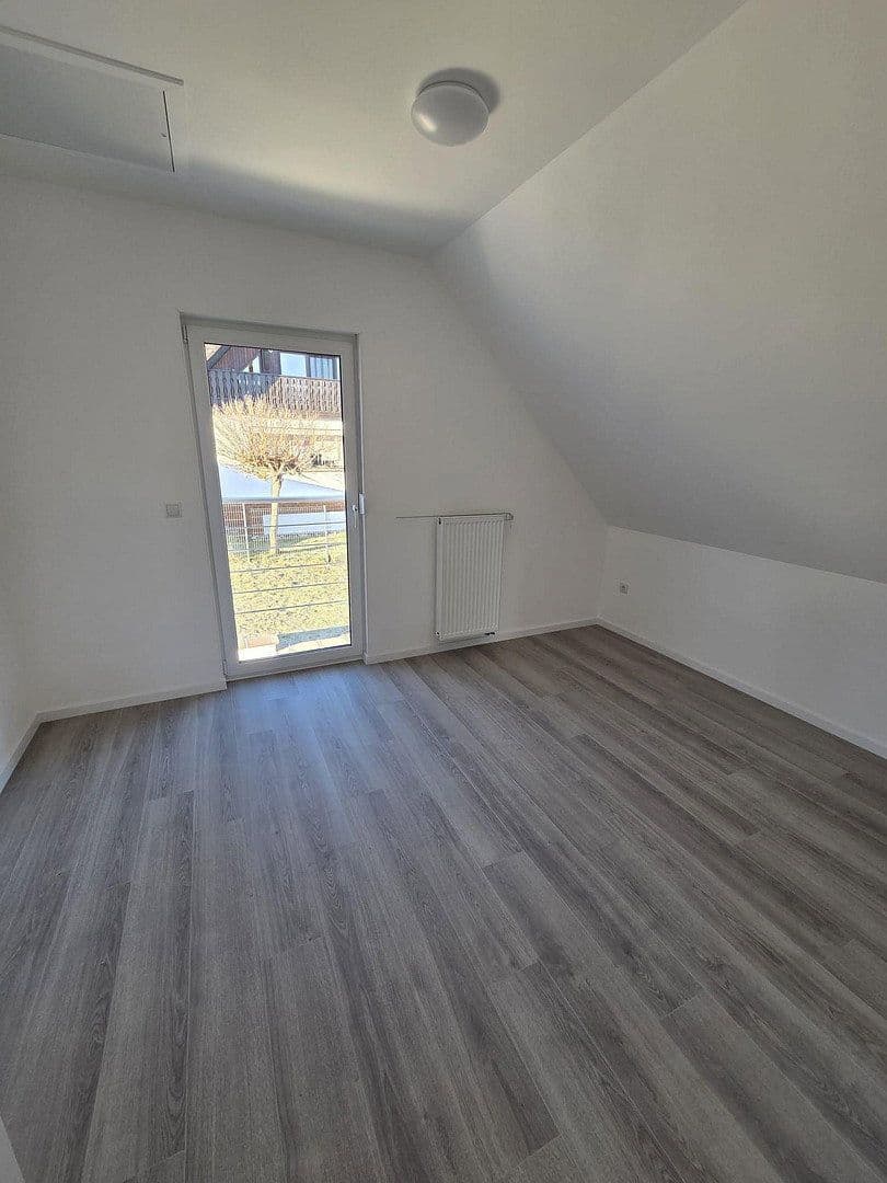 Prodej domu 108 m², pozemek 767 m², Ortenleite 8, Gerach, Bavorsko Prodej domu 108 m², pozemek 767 m², Ortenleite 8, Gerach, Bavorsko