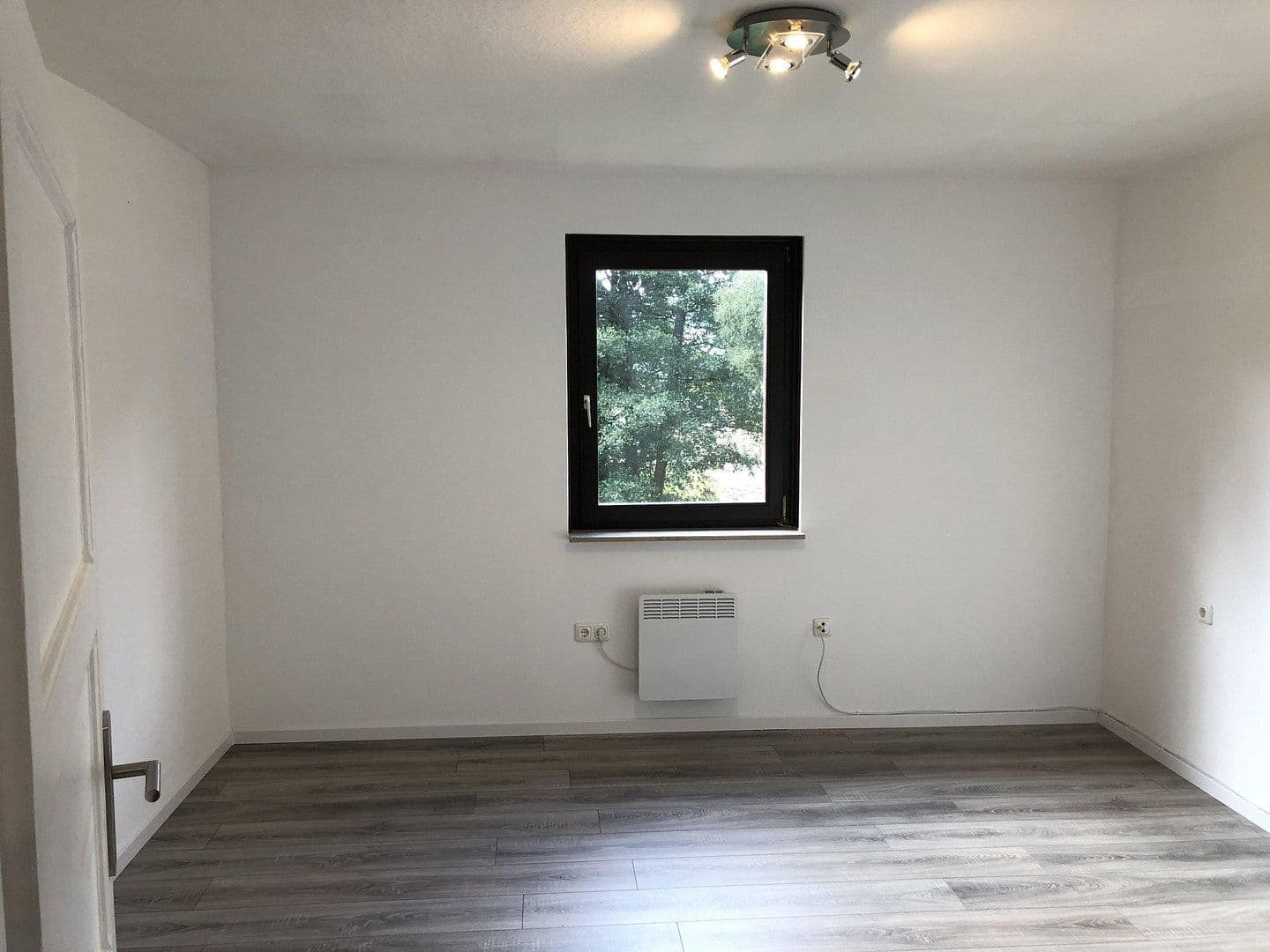 Pronájem bytu 3+1 60 m², Groß-Bieberau, Hessen Pronájem bytu 3+1 60 m², Groß-Bieberau, Hessen