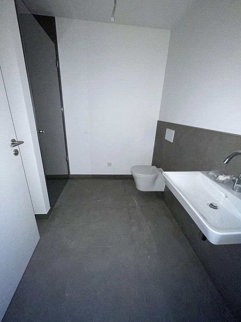 Pronájem bytu 2+1 56 m², Bruchstraße 4-6, Simmerath, Severní Porýní-Vestfálsko Pronájem bytu 2+1 56 m², Bruchstraße 4-6, Simmerath, Severní Porýní-Vestfálsko