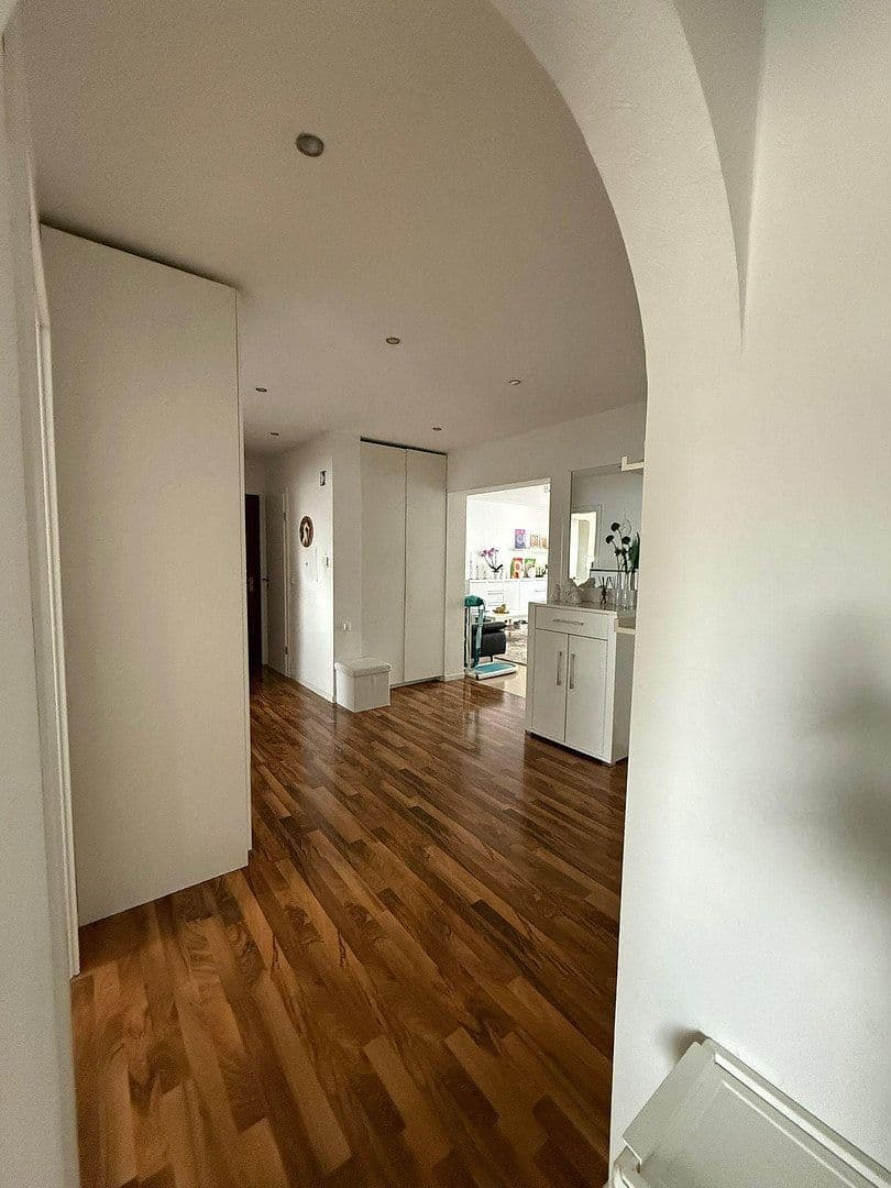 Prodej bytu 4+1 98 m², Öhringen, Bádensko-Württembersko Prodej bytu 4+1 98 m², Öhringen, Bádensko-Württembersko