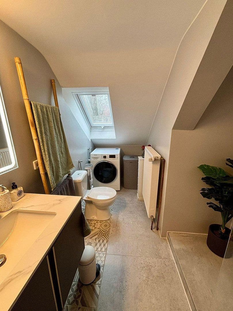 Pronájem bytu 2+kk 62 m², Feuerseeplatz 10, Stuttgart, Bádensko-Württembersko Pronájem bytu 2+kk 62 m², Feuerseeplatz 10, Stuttgart, Bádensko-Württembersko