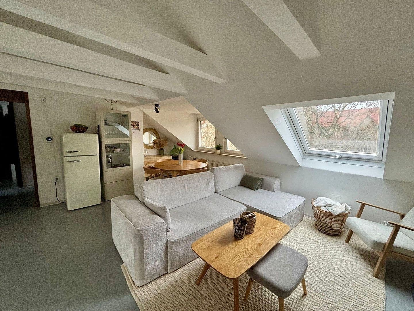 Pronájem bytu 2+kk 62 m², Feuerseeplatz 10, Stuttgart, Bádensko-Württembersko Pronájem bytu 2+kk 62 m², Feuerseeplatz 10, Stuttgart, Bádensko-Württembersko