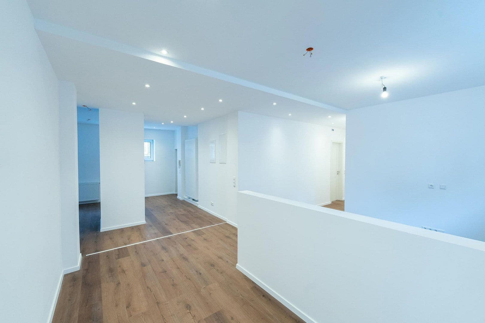 Pronájem bytu 5+1 131 m², Burgstallstrasse 35, Stuttgart, Bádensko-Württembersko Pronájem bytu 5+1 131 m², Burgstallstrasse 35, Stuttgart, Bádensko-Württembersko