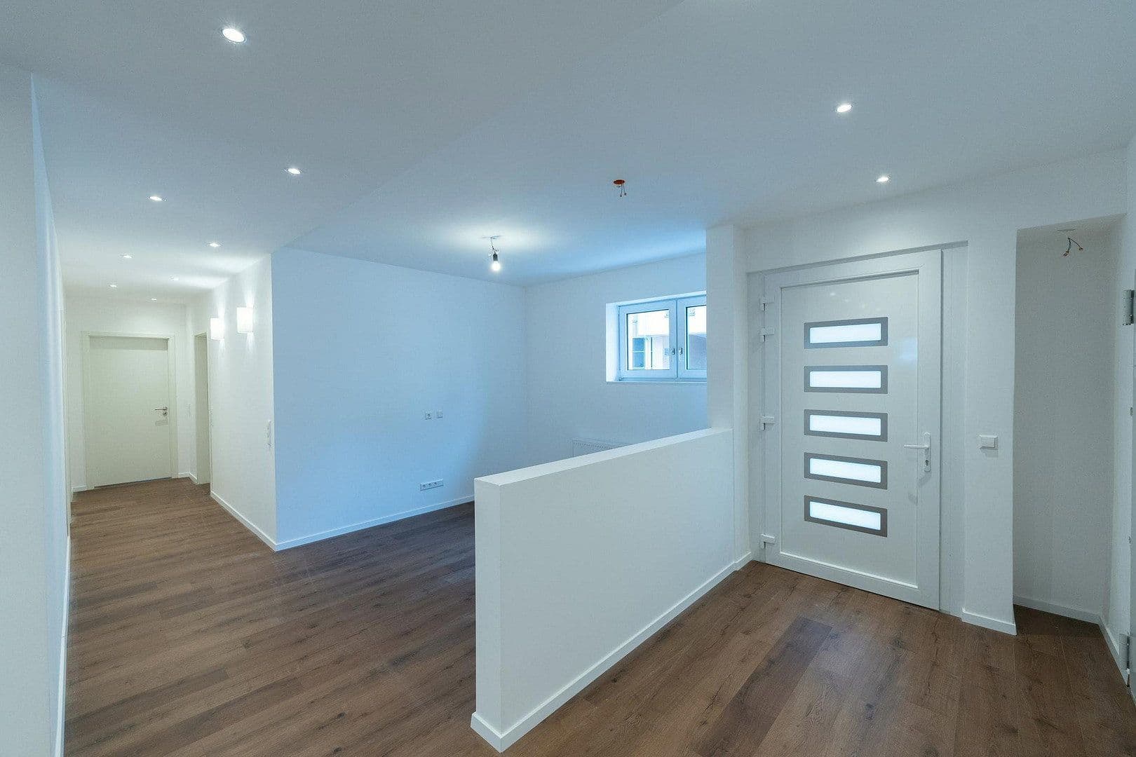 Pronájem bytu 5+1 131 m², Burgstallstrasse 35, Stuttgart, Bádensko-Württembersko Pronájem bytu 5+1 131 m², Burgstallstrasse 35, Stuttgart, Bádensko-Württembersko