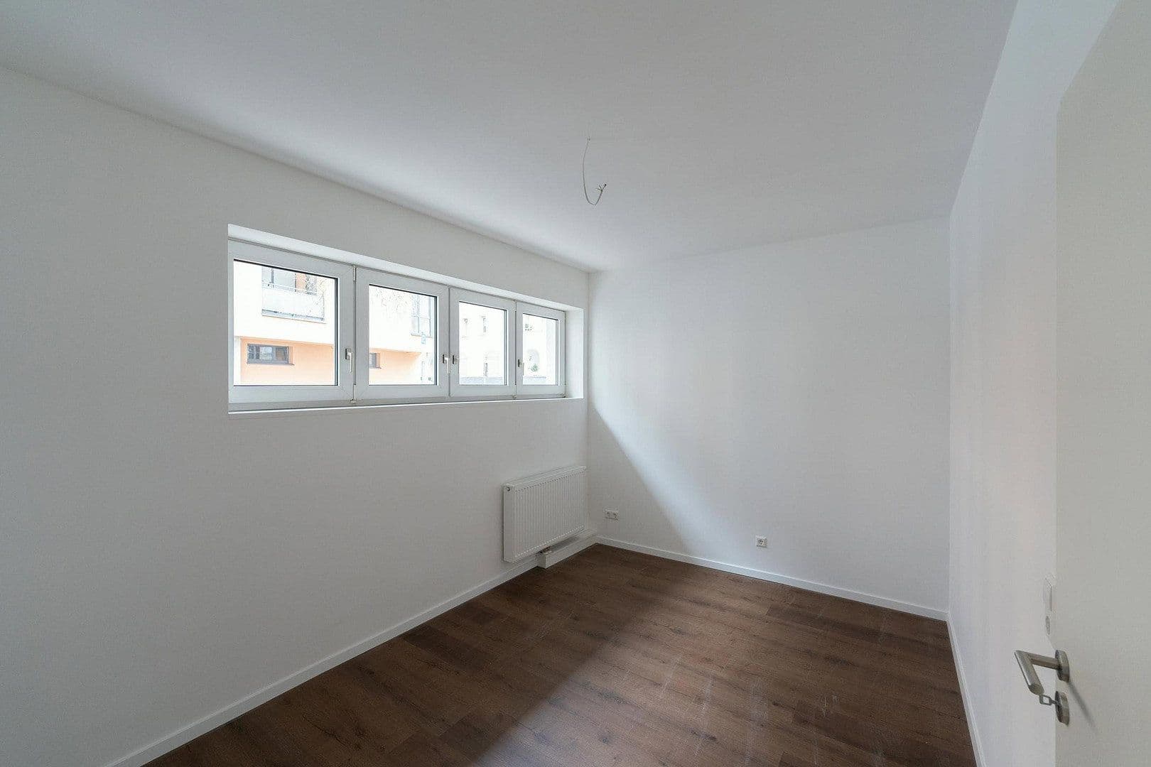 Pronájem bytu 5+1 131 m², Burgstallstrasse 35, Stuttgart, Bádensko-Württembersko Pronájem bytu 5+1 131 m², Burgstallstrasse 35, Stuttgart, Bádensko-Württembersko