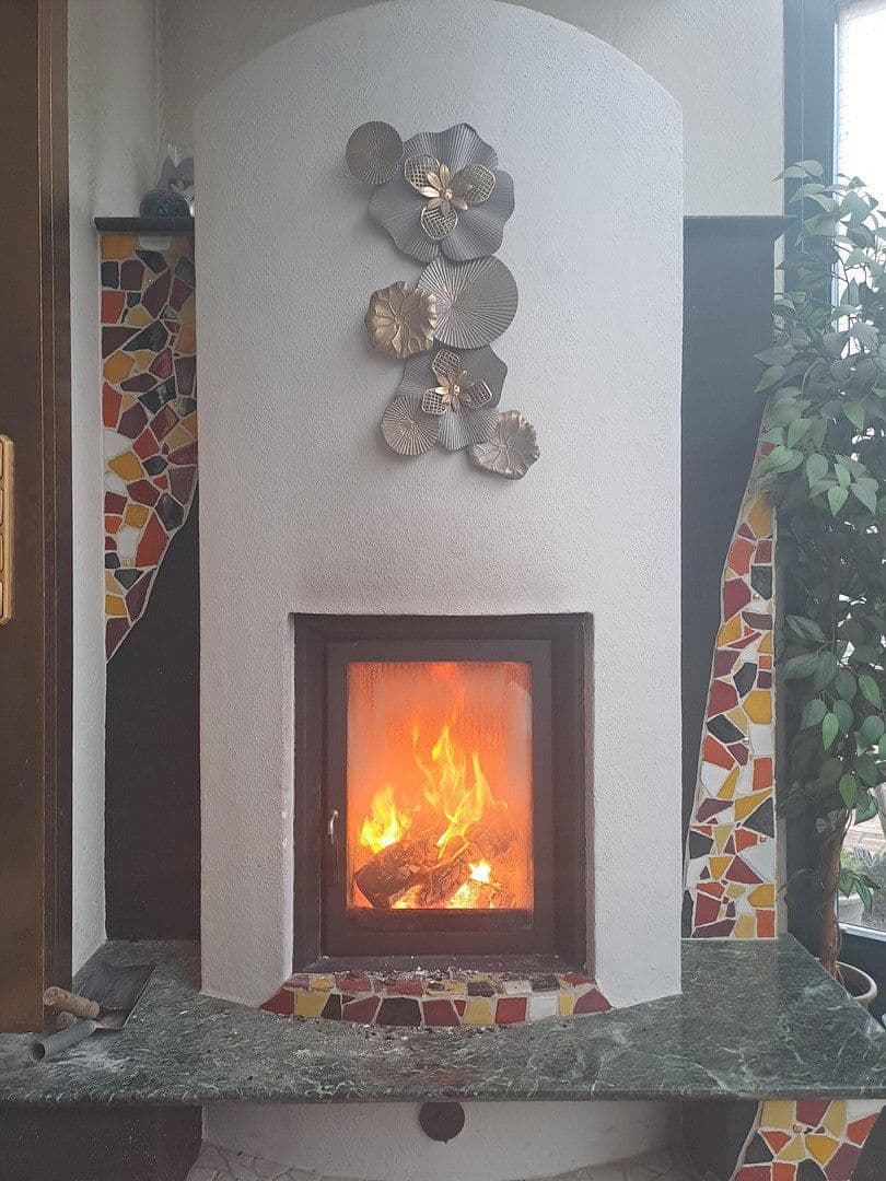 Prodej domu 172 m², pozemek 386 m², Raiffeisenstraße 10, Bonstetten, Bavorsko Prodej domu 172 m², pozemek 386 m², Raiffeisenstraße 10, Bonstetten, Bavorsko