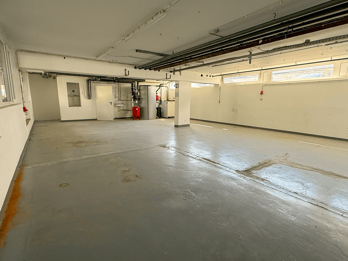 Pronájem nebytového prostoru 147 m², Düsseldorfer Str. 65-67, Leverkusen, Severní Porýní-Vestfálsko Pronájem nebytového prostoru 147 m², Düsseldorfer Str. 65-67, Leverkusen, Severní Porýní-Vestfálsko