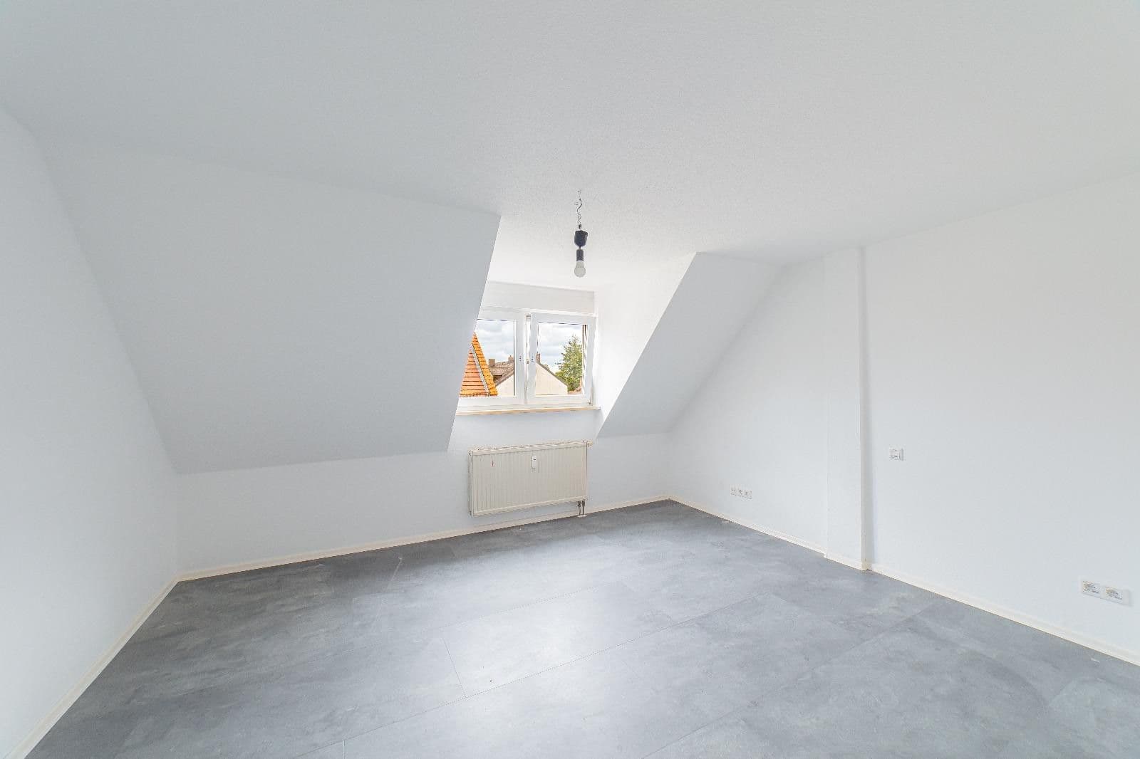Prodej bytu 3+1 78 m², Elisenstr 18, Nürnberg, Bavorsko Prodej bytu 3+1 78 m², Elisenstr 18, Nürnberg, Bavorsko