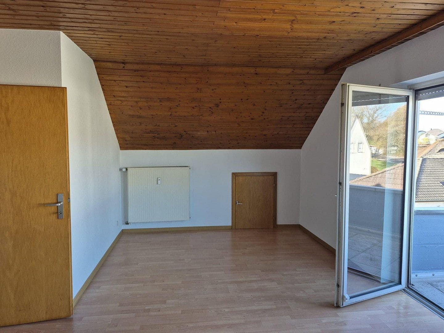 Pronájem bytu 2+1 62 m², Theodor Heuss Str. 2, Kastellaun, Porýní-Falc Pronájem bytu 2+1 62 m², Theodor Heuss Str. 2, Kastellaun, Porýní-Falc