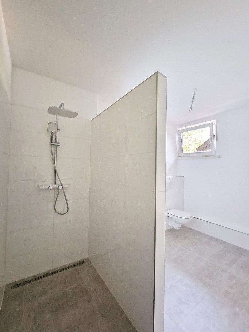 Pronájem bytu 4+1 123 m², Göhrdestraße 1a, Himbergen, Dolní Sasko Pronájem bytu 4+1 123 m², Göhrdestraße 1a, Himbergen, Dolní Sasko