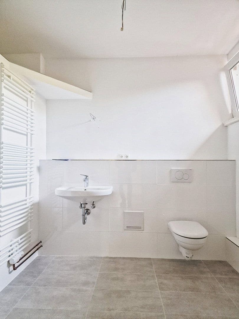 Pronájem bytu 4+1 123 m², Göhrdestraße 1a, Himbergen, Dolní Sasko Pronájem bytu 4+1 123 m², Göhrdestraße 1a, Himbergen, Dolní Sasko