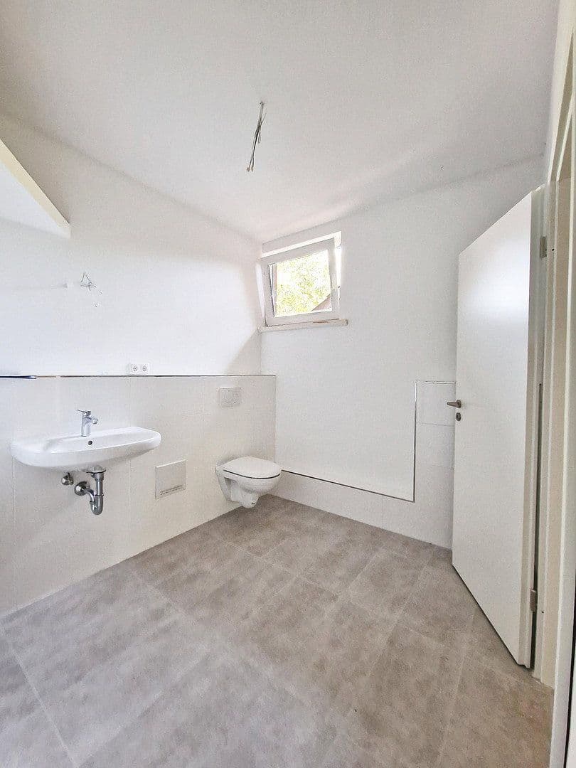 Pronájem bytu 4+1 123 m², Göhrdestraße 1a, Himbergen, Dolní Sasko Pronájem bytu 4+1 123 m², Göhrdestraße 1a, Himbergen, Dolní Sasko