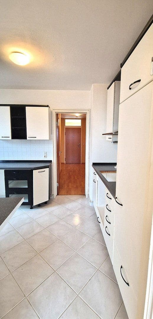 Prodej bytu 4+1 102 m², Bietigheim-Bissingen, Bádensko-Württembersko Prodej bytu 4+1 102 m², Bietigheim-Bissingen, Bádensko-Württembersko