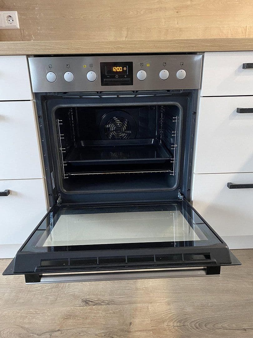 Pronájem bytu 3+1 78 m², Spesenrother Weg, Kastellaun, Porýní-Falc Pronájem bytu 3+1 78 m², Spesenrother Weg, Kastellaun, Porýní-Falc