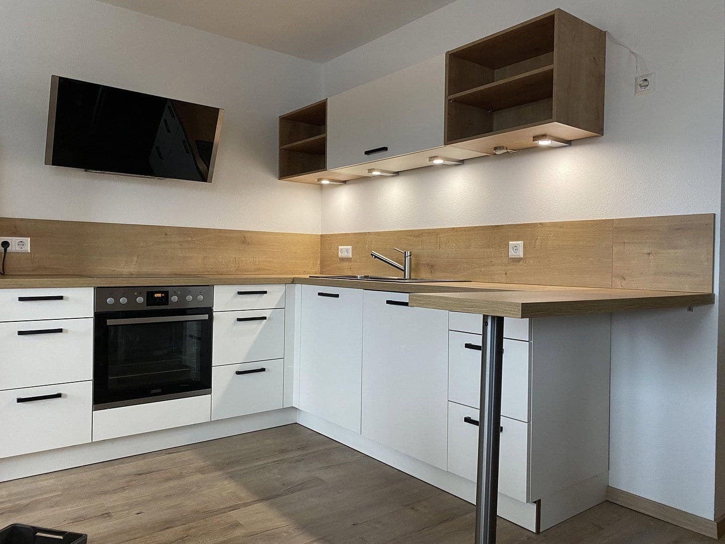 Pronájem bytu 3+1 78 m², Spesenrother Weg, Kastellaun, Porýní-Falc Pronájem bytu 3+1 78 m², Spesenrother Weg, Kastellaun, Porýní-Falc