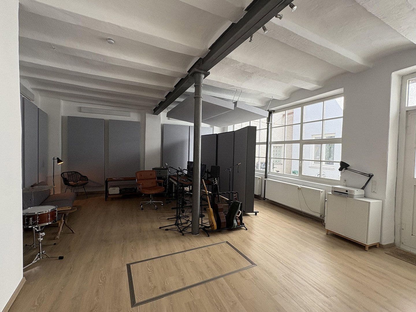Pronájem kanceláře 56 m², Augsburg, Bavorsko Pronájem kanceláře 56 m², Augsburg, Bavorsko