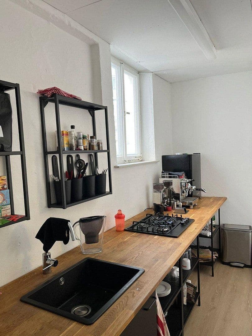 Pronájem kanceláře 56 m², Augsburg, Bavorsko Pronájem kanceláře 56 m², Augsburg, Bavorsko
