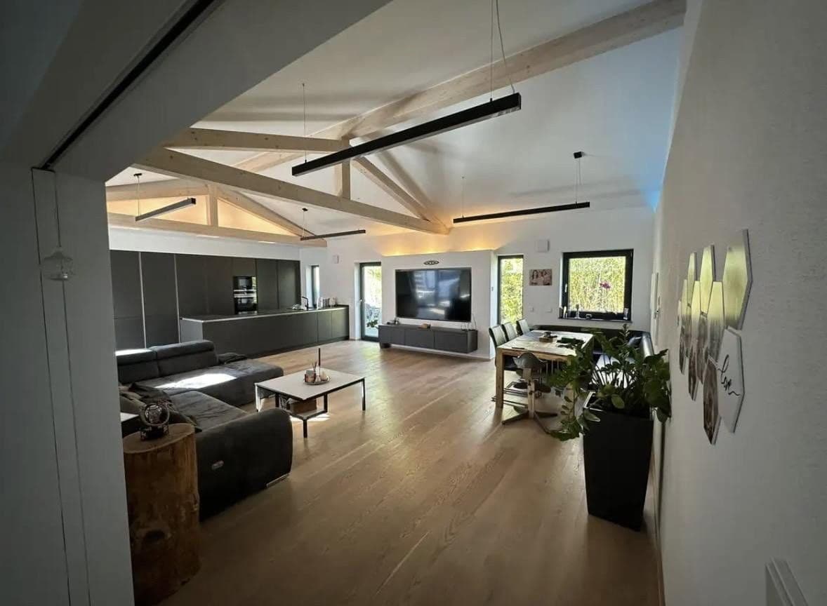 Prodej domu 264 m², pozemek 810 m², Heldenstein, Bavorsko Prodej domu 264 m², pozemek 810 m², Heldenstein, Bavorsko