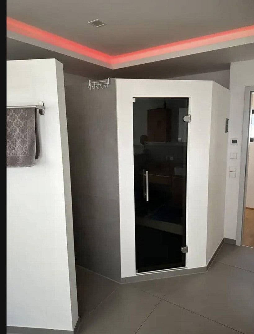 Prodej domu 264 m², pozemek 810 m², Heldenstein, Bavorsko Prodej domu 264 m², pozemek 810 m², Heldenstein, Bavorsko