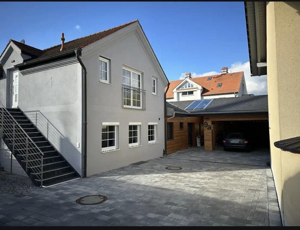 Prodej domu 264 m², pozemek 810 m², Heldenstein, Bavorsko Prodej domu 264 m², pozemek 810 m², Heldenstein, Bavorsko