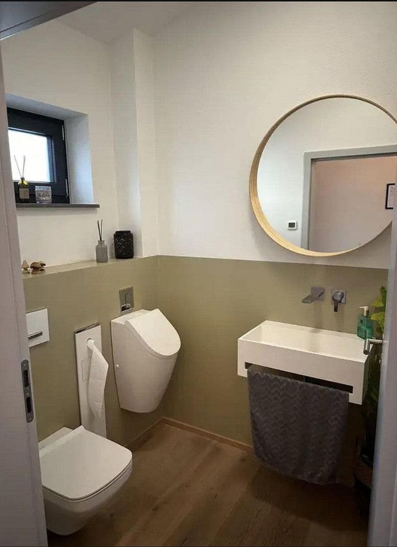 Prodej domu 264 m², pozemek 810 m², Heldenstein, Bavorsko Prodej domu 264 m², pozemek 810 m², Heldenstein, Bavorsko