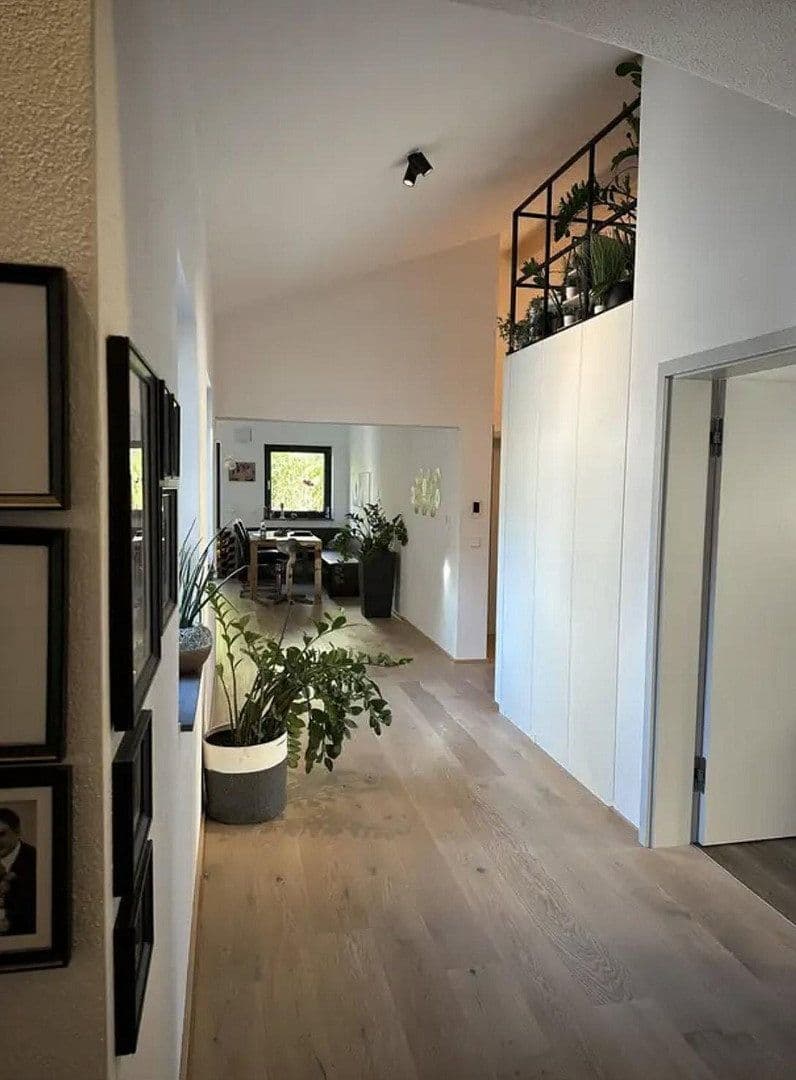 Prodej domu 264 m², pozemek 810 m², Heldenstein, Bavorsko Prodej domu 264 m², pozemek 810 m², Heldenstein, Bavorsko