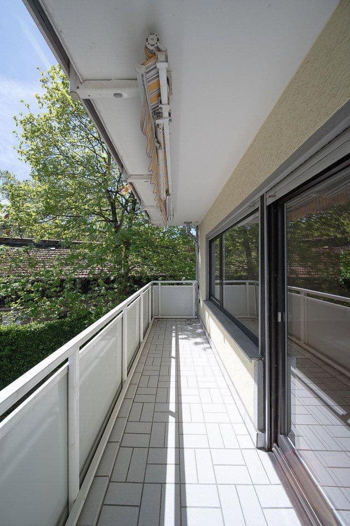 Prodej bytu 3+1 78 m², Wiesbaden, Hessen Prodej bytu 3+1 78 m², Wiesbaden, Hessen