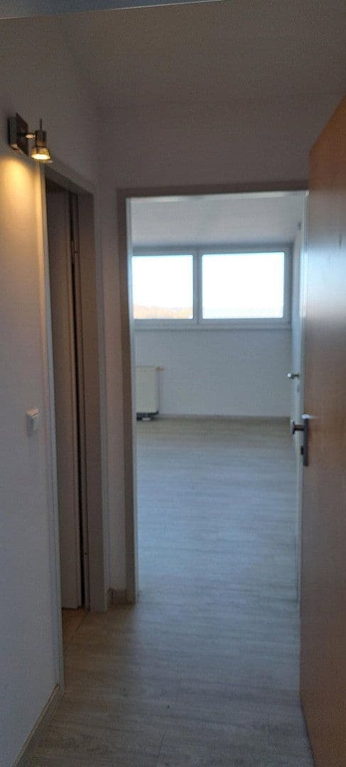 Pronájem bytu 1+1 32 m², Baldhamer Straße 39, Vaterstetten, Bavorsko Pronájem bytu 1+1 32 m², Baldhamer Straße 39, Vaterstetten, Bavorsko
