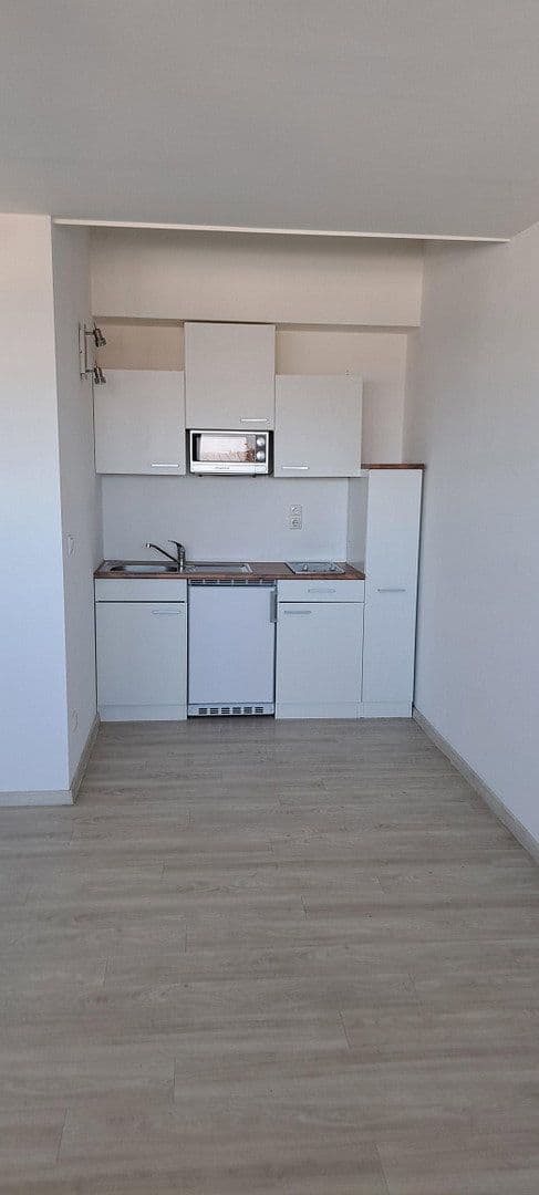 Pronájem bytu 1+1 32 m², Baldhamer Straße 39, Vaterstetten, Bavorsko Pronájem bytu 1+1 32 m², Baldhamer Straße 39, Vaterstetten, Bavorsko