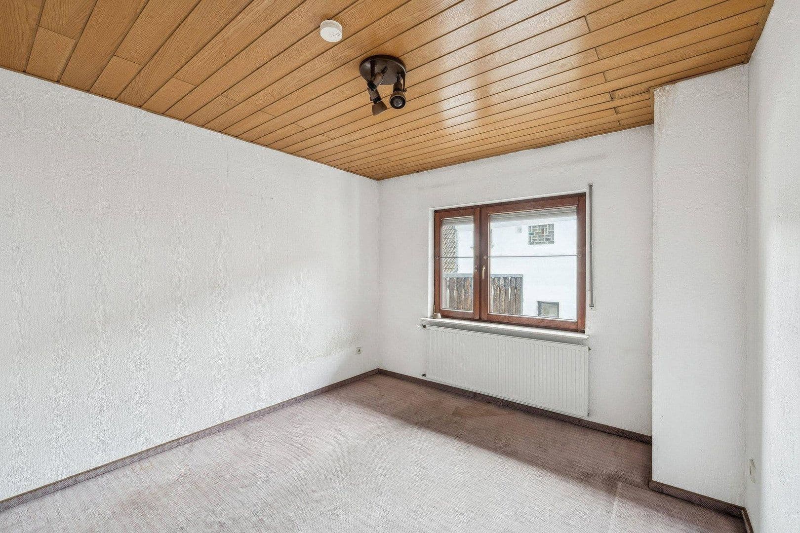 Prodej domu 291 m², pozemek 292 m², Stockstadt am Rhein, Hessen Prodej domu 291 m², pozemek 292 m², Stockstadt am Rhein, Hessen