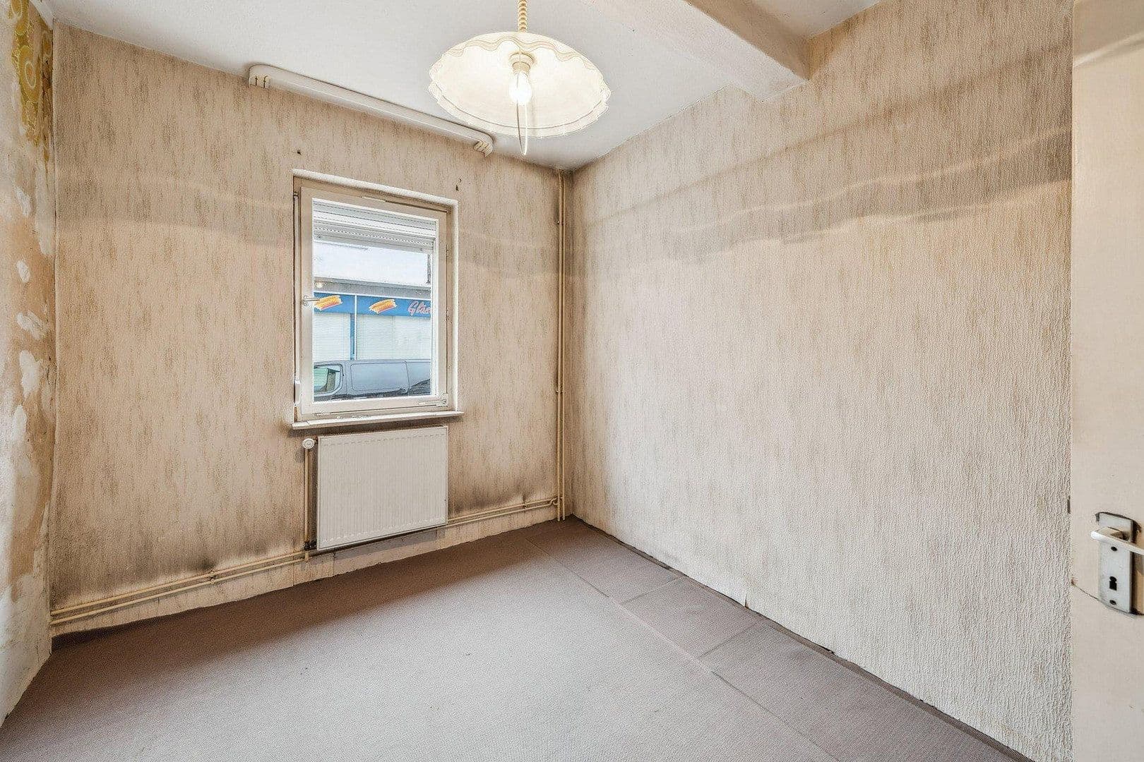 Prodej domu 291 m², pozemek 292 m², Stockstadt am Rhein, Hessen Prodej domu 291 m², pozemek 292 m², Stockstadt am Rhein, Hessen