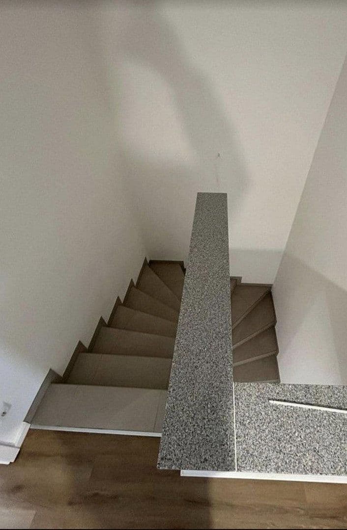 Pronájem domu 134 m², pozemek 301 m², Bogen, Bavorsko Pronájem domu 134 m², pozemek 301 m², Bogen, Bavorsko