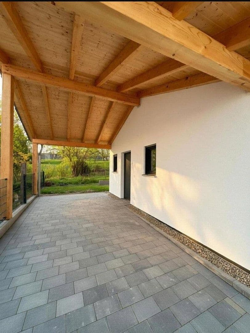 Pronájem domu 134 m², pozemek 301 m², Bogen, Bavorsko Pronájem domu 134 m², pozemek 301 m², Bogen, Bavorsko