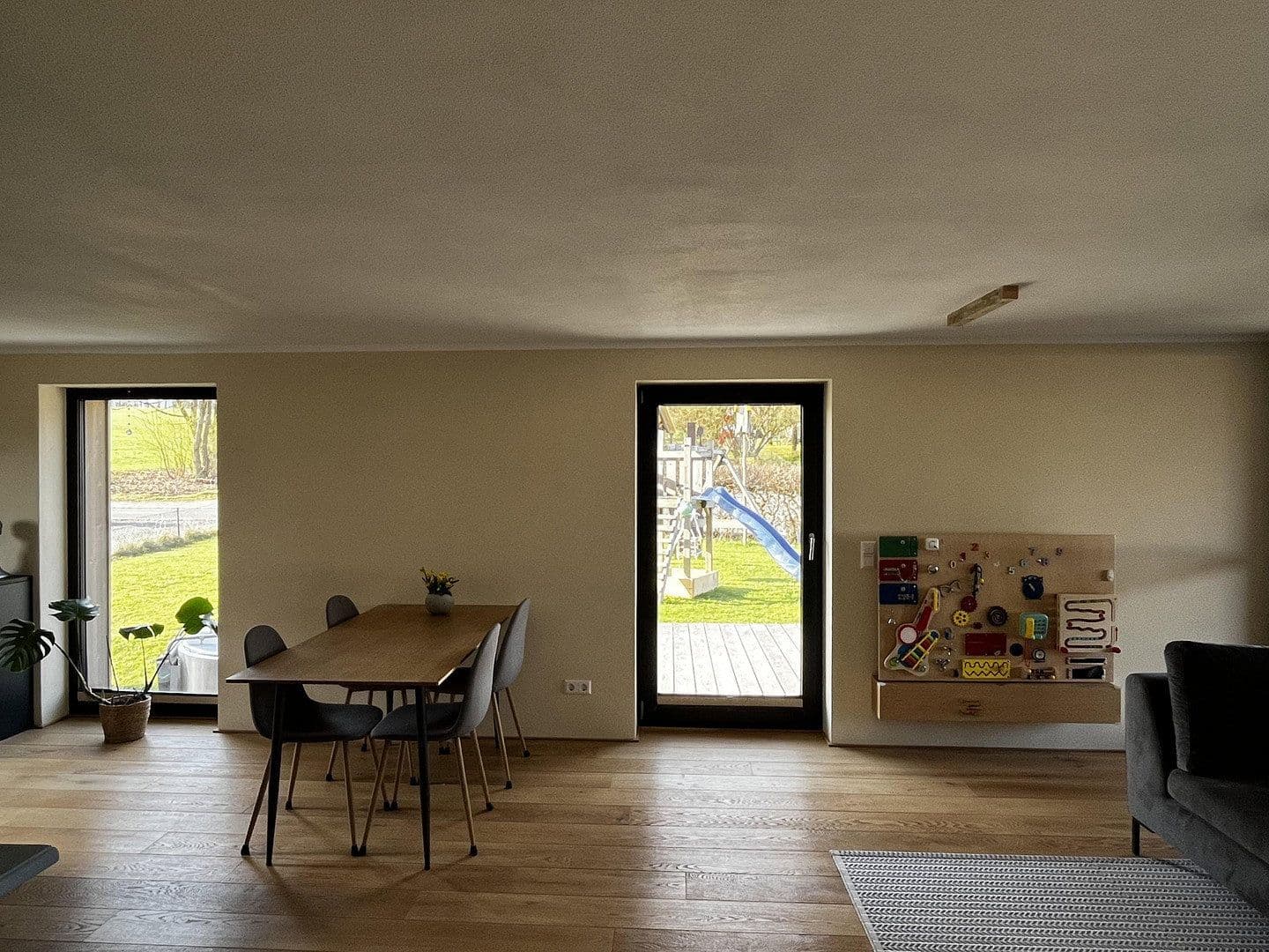 Prodej domu 141 m², pozemek 618 m², Leutkirch im Allgäu, Bádensko-Württembersko Prodej domu 141 m², pozemek 618 m², Leutkirch im Allgäu, Bádensko-Württembersko