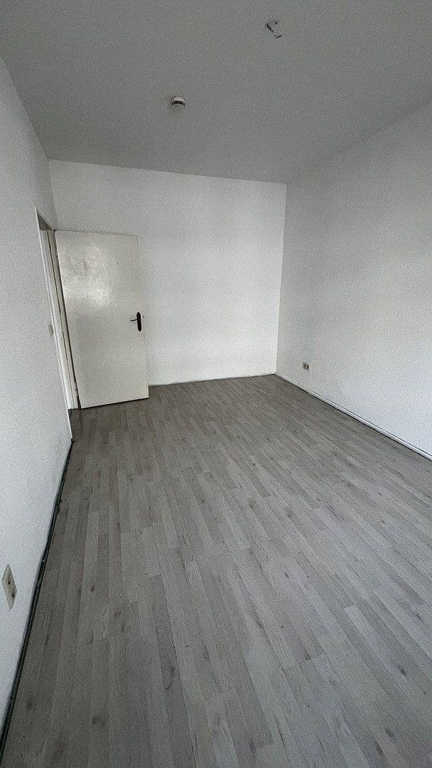 Prodej bytu 3+1 71 m², Berlin, Berlín Prodej bytu 3+1 71 m², Berlin, Berlín