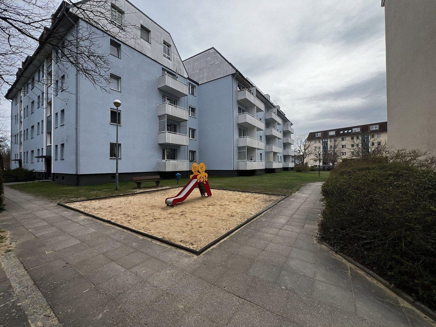 Prodej bytu 3+1 71 m², Berlin, Berlín Prodej bytu 3+1 71 m², Berlin, Berlín