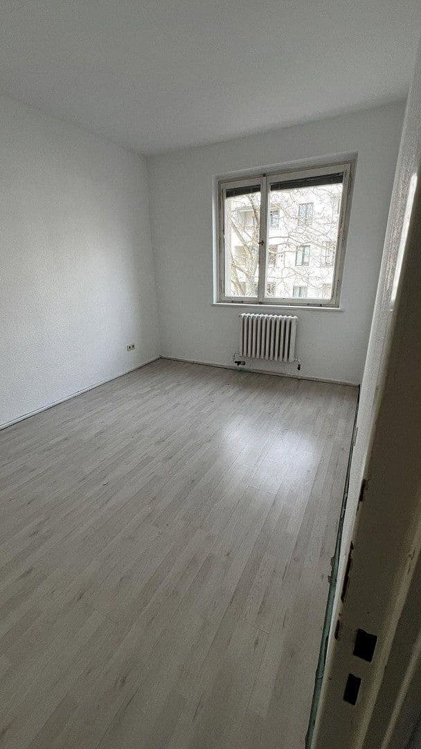 Prodej bytu 3+1 71 m², Berlin, Berlín Prodej bytu 3+1 71 m², Berlin, Berlín