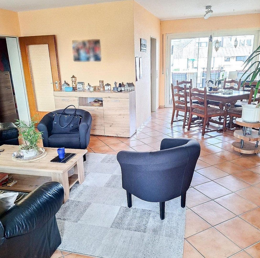 Pronájem bytu 4+1 106 m², Neuwied, Porýní-Falc Pronájem bytu 4+1 106 m², Neuwied, Porýní-Falc