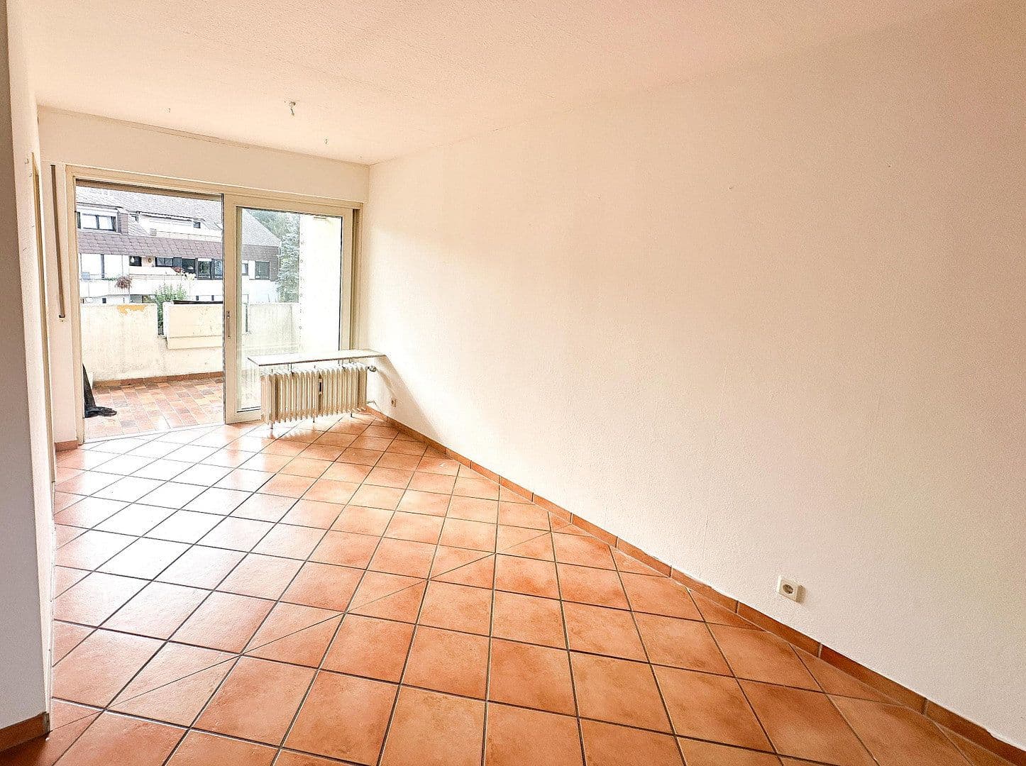 Pronájem bytu 4+1 106 m², Neuwied, Porýní-Falc Pronájem bytu 4+1 106 m², Neuwied, Porýní-Falc
