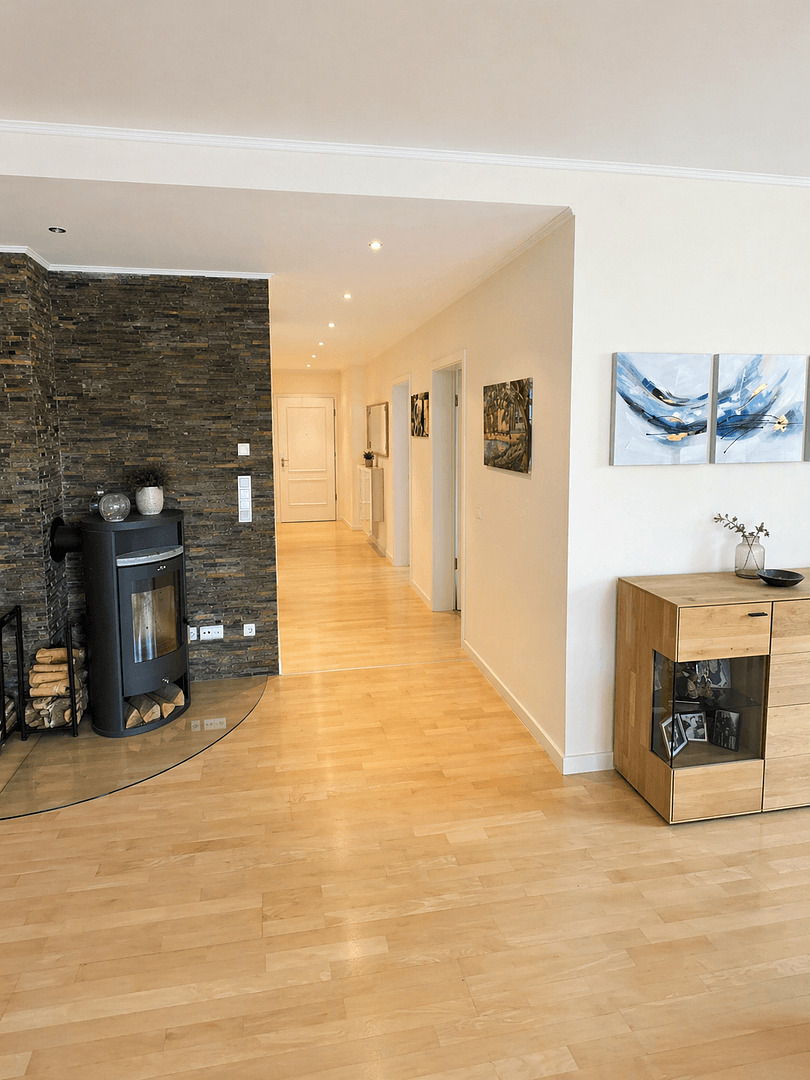 Prodej bytu 3+1 89 m², Frohnauer Weg 5, Hohen Neuendorf, Braniborsko Prodej bytu 3+1 89 m², Frohnauer Weg 5, Hohen Neuendorf, Braniborsko