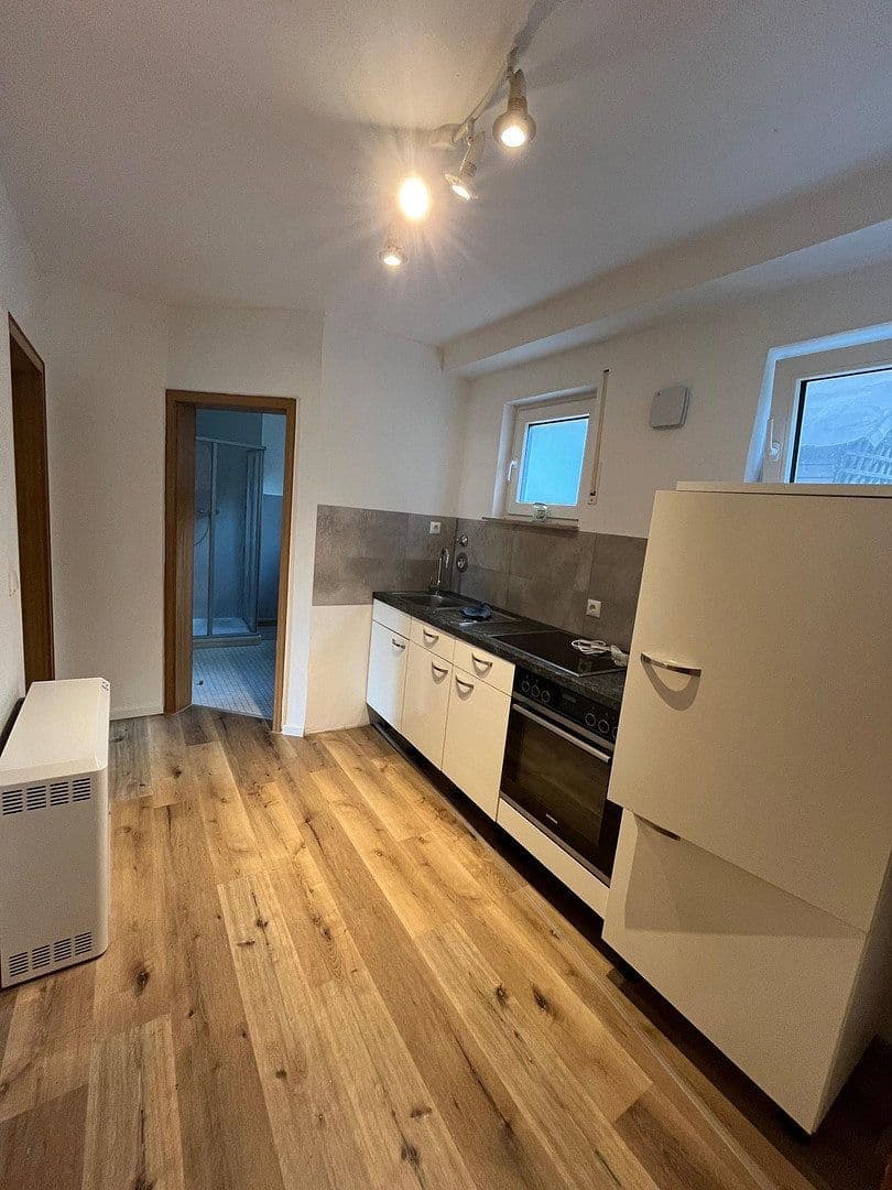 Pronájem bytu 1+1 32 m², Am Unteren Rain 5, Gießen, Hessen Pronájem bytu 1+1 32 m², Am Unteren Rain 5, Gießen, Hessen