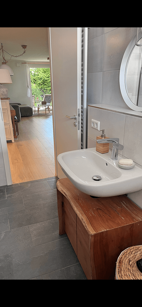 Prodej bytu 4+1 87 m², Stuttgart, Bádensko-Württembersko Prodej bytu 4+1 87 m², Stuttgart, Bádensko-Württembersko